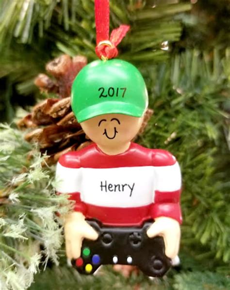Turn Christmas Tree Ornaments Into Keepsakes With Personalized