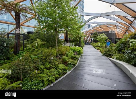 Crossrail Place Roof Garden At Canary Wharf London England United