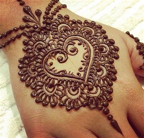 Beautiful Heart Mehndi Designs Beautifully Designed Heart Flickr