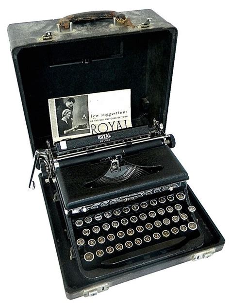 Huge Sale 1936 Royal Deluxe Portable Typewriter