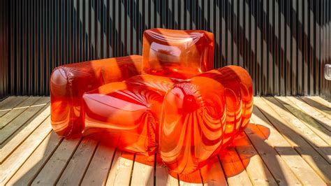 Inflatable Furniture Is Back—this Time For Adults Dnyuz