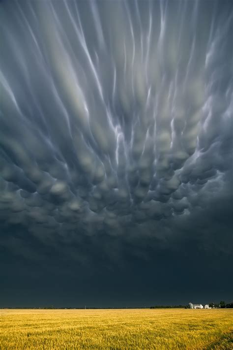 Mike Hollingshead Storm Chasing Photography The Coolector