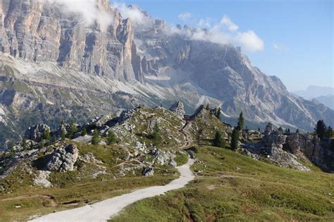 Hiking The Dolomites What To Expect On A 7 Day Hike Europe Up Close