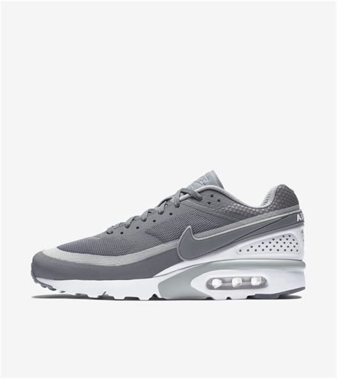 Nike Air Max Bw Ultra Grey And White Release Date Nike Snkrs