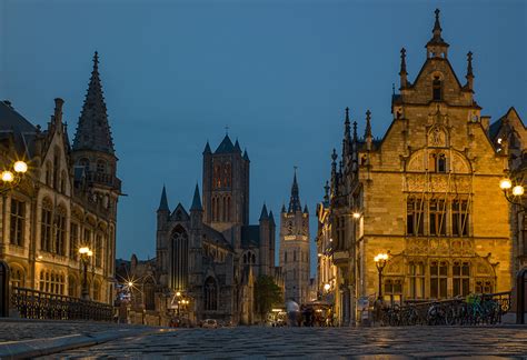 Загнивающий запад во всей красе Картинки Гент Бельгия Flemish Region улице ночью Дома город