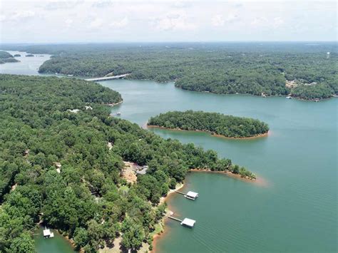 Fishing In Lake Hartwell The Complete Guide Updated 2023