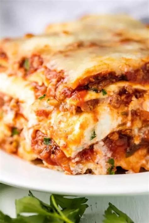 Easy Meat Lasagna Recipe With Ricotta Cheese Hina Munawar