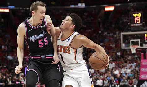 Age, parents, siblings, family, ethnicity, nationality. Suns' Devin Booker to play against Pelicans despite toe injury