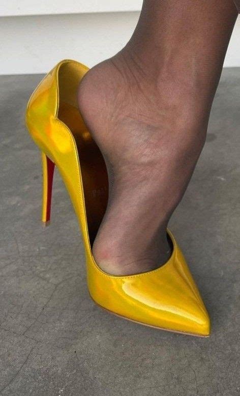 pin by dianna cd on high heel shoes in 2022 stockings heels nylons heels heels