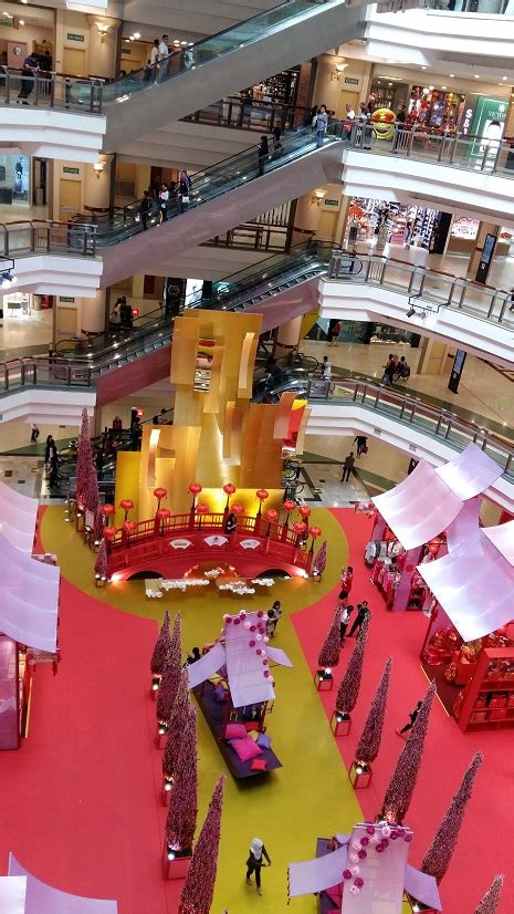 Tempat beli belah besar gile. CNY Deco at 1 Utama Shopping Mall at Bandar Utama - Visit ...