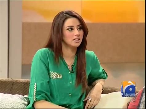 Pakistani Television Captures And Hot Models Madiha Naqvi In Green