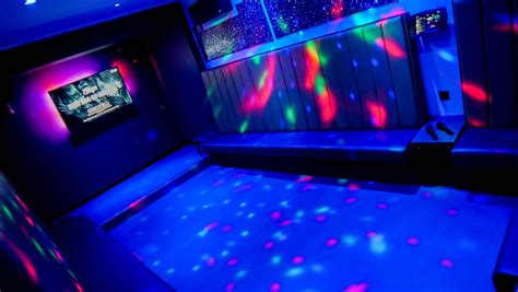 Room For Rent — Guide To Promoting And Marketing Your Private Karaoke Room