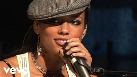 Alicia Keys Unbreakable Live Music Videos Vevo Vevo Music Videos