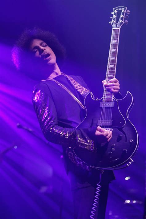 Prince Removes All Music From Streaming Services Except Tidal The