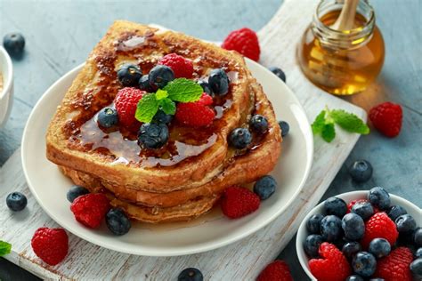 14 French Toast Toppings From Savory To Sweet Insanely