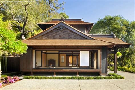 Traditional Japanese House Exterior Design