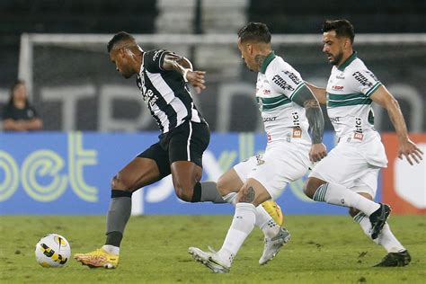 Botafogo X Coritiba Leste Superior Esgotada Para Jogo Pelo Campeonato