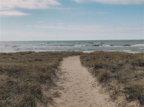 Here Are All Of Indianas Most Beautiful Dune Beaches That You Should