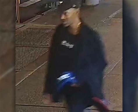 nypd investigating subway groping incident