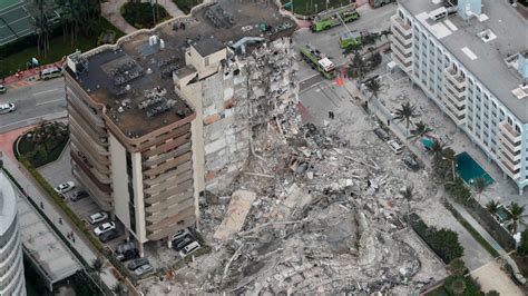 现场视频：迈阿密大楼倒塌瞬间
