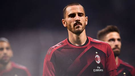 Marko pjaca (genoa) header from the centre of the box misses to the left. AC Milan vs Genoa Match Preview: Classic Encounter, Key ...