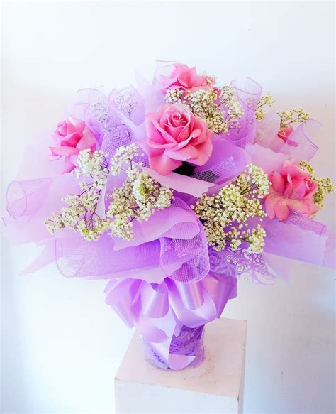 Hong Kong Style 12 Dozen Lavender Roses In San Gabriel Ca Creative