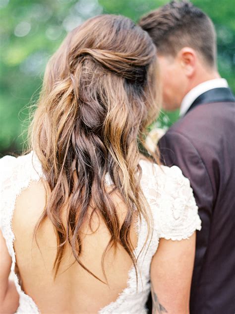 33 Country Wedding Hairstyles Youll Want To Screenshot Immediately