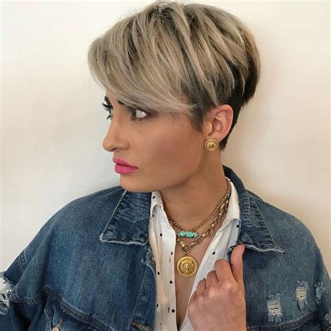 60 Gorgeous Long Pixie Hairstyles In 2020 Long Pixie Hairstyles Pixie Hairstyles Short Pixie