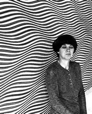 She is known for her work on хранители (2009), телепорт (2008) and трансформеры (2007). Q2xRo: Bridget Riley