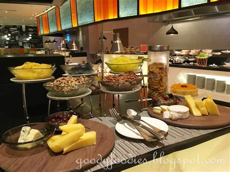 Excellent service by the staff. GoodyFoodies: Latest Recipe @ Le Meridien Putrajaya, Malaysia