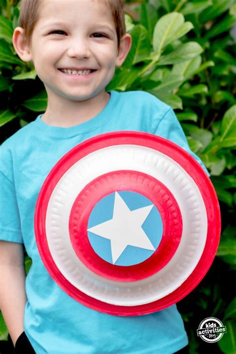 Make A Captain America Shield From A Paper Plate Kids Activities Blog