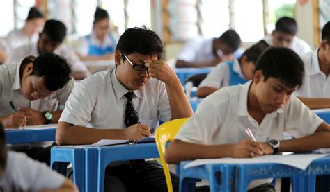 Literature component captain nobody english spm. Education Minister: mandatory English pass for SPM is ...