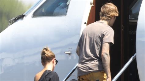 Justin Bieber And Wife Hailey Board A Private Plane Together Hailey Baldwin Hailey Bieber