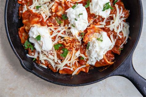 Easy Skillet Lasagna For Two Make Lasagna In One Pan In A