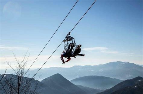 It is both challenging and enjoyable to build, and when done safely provides hours of exciting fun for everyone. Cimento in volo alla Lago Maggiore Zipline Eventi a Novara