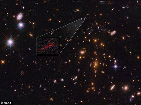 Nasa Hubble Captures Incredible Close Up Of Ancient Galaxy Daily Mail