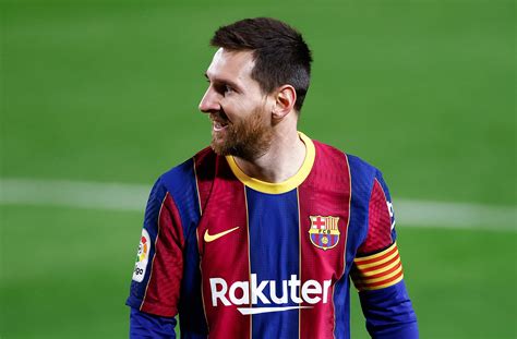 Barcelona Superstar Lionel Messi Joining Paris Saint Germain On Free