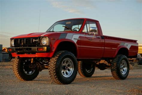 Rare 1981 Toyota Pickup Hilux 4x4 5 Speed 22r 4 Cylinder Classic