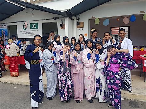 Pelajar Smk Tanjong Mas Kenali Budaya Jepun Utusan Malaysia