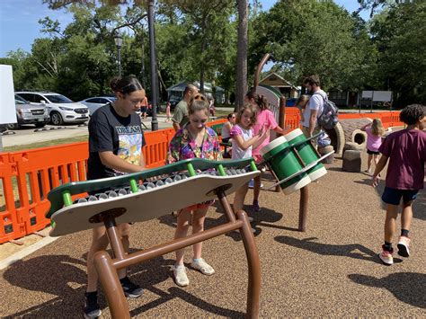 The new Sara Thompson Kids Park in... - WPMI NBC 15 News | Facebook