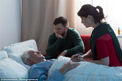 Dying People Reveal The Advice Everyone Should Live By Daily Mail Online