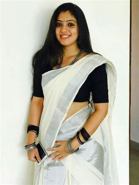 All these kerala sarees with a rich gold border worn mostly by malayalee women can be paired with a variety of blouse designs and patterns for a . Pin by Subodh Majhi on ACTERS | Kerala saree blouse ...