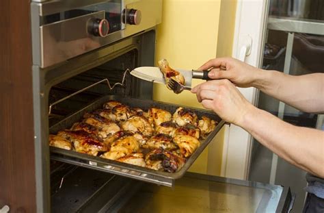 11 Best Broiler Pans For Your Oven Tested And Reviewed 2021