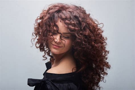 Curly Hair Tips 8 Common Mistakes And How To Avoid Them