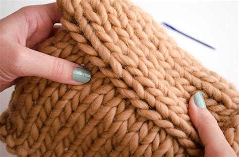 Fortunately, you have several easy options for seaming and finishing your work. 30 How To Sew Knitting Together
