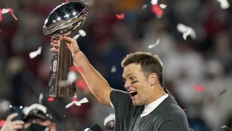 Tom Brady Wins Super Bowl No 7 Buccaneers Beat Chiefs 31 9