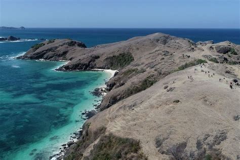 25 Tempat Wisata Di Lombok Yang Wajib Dikunjungi Selain 3 Gili