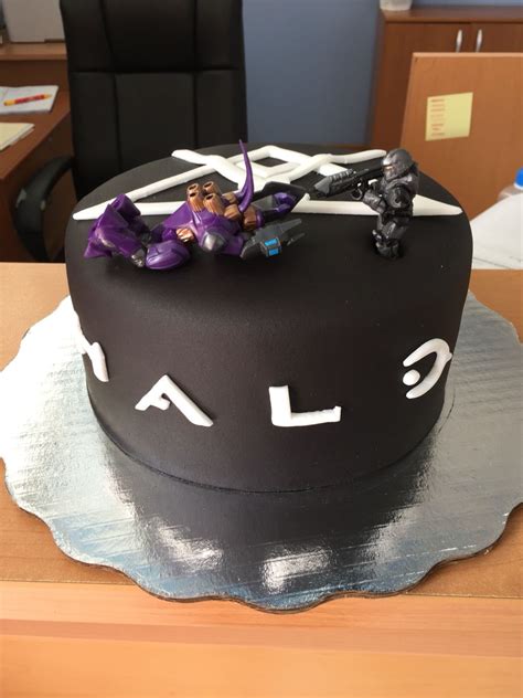 Halo Birthday Cake