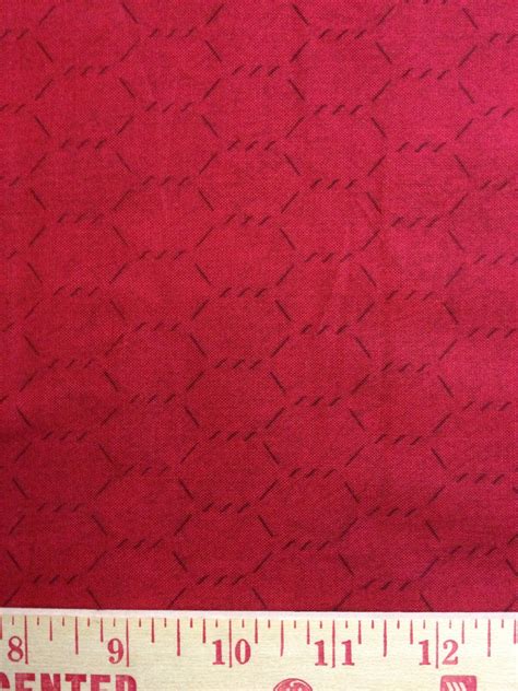 Red Chicken Wire Quilt Fabric By The Yard By Shopthequiltingcoop