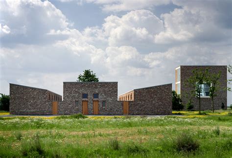 Die raketenstation hombroich ist ein museumsgelände in der nähe von holzheim auf dem gebiet der stadt neuss im besitz der stiftung insel hombroich [aussprache: Raketenstation Hombroich - Up to 50 persons - fiylo
